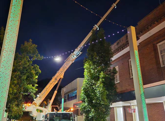 Wide Bay Crane Hire - Glanmire, QLD