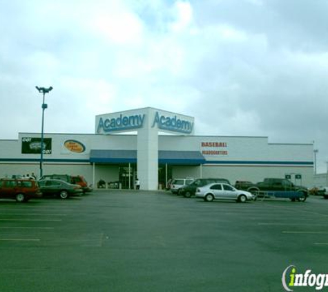 Academy Sports + Outdoors - San Antonio, TX