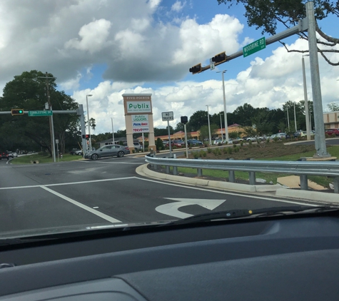 Publix Liquors at Five Points Shopping Center - Pace, FL