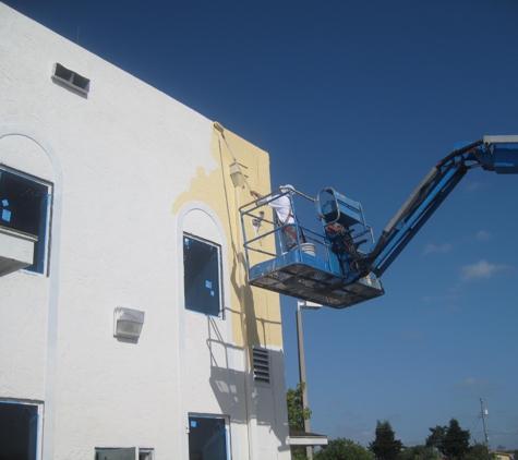 Guevara Painting Services - Miami, FL