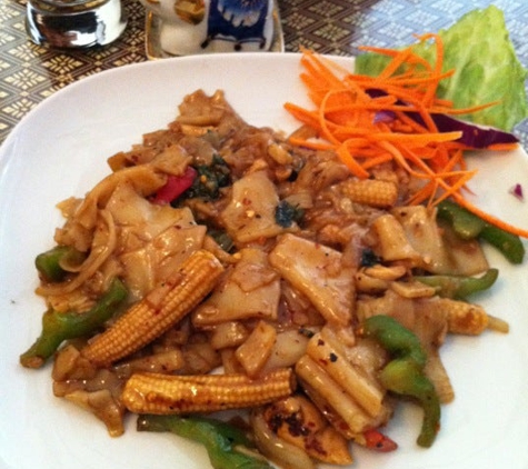 Thai Sawasdee Authentic Thai Cuisine - Groton, CT