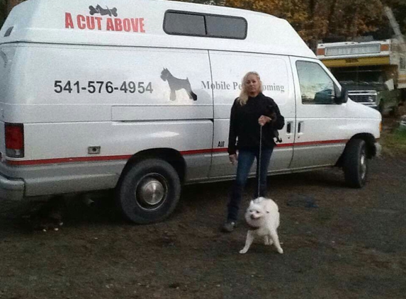 A Cut Above Mobile Pet Grooming - Grants Pass, OR. Tracy and her awsome mobile grooming van. Full service at your home. Call or text for a appointment.