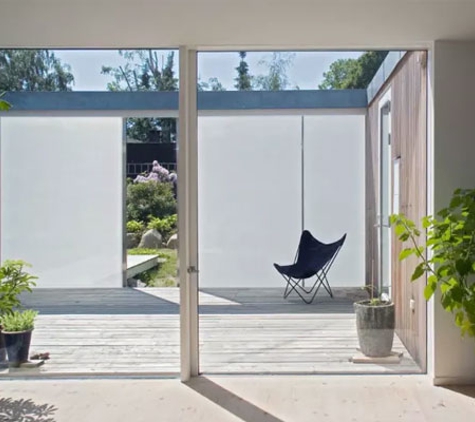 Phil's Glass and Aluminium - Devonport, TAS