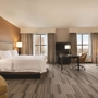 Hampton Inn & Suites Roanoke-Downtown