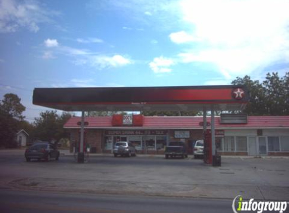 Doc's Food Store - Haltom City, TX