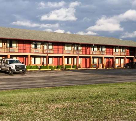 Econo Lodge - Purcell, OK