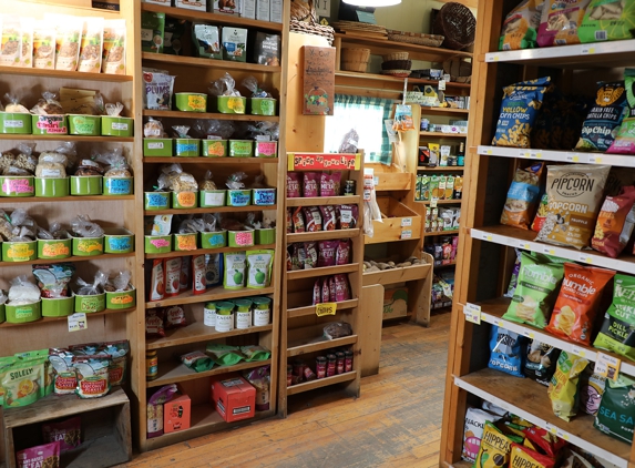 Camas Organic Market - Hot Springs, MT