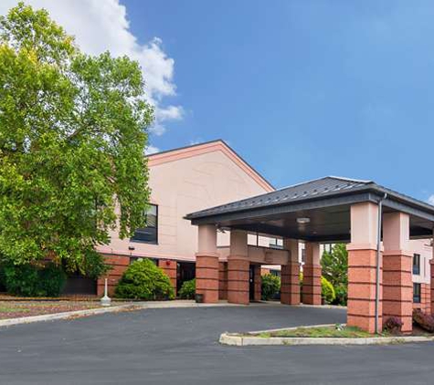Quality Inn & Suites Kearneysville - Martinsburg - Kearneysville, WV