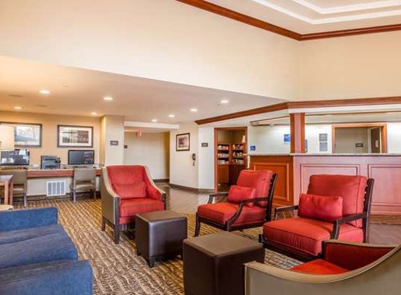 Comfort Inn & Suites Rocklin - Roseville - Rocklin, CA