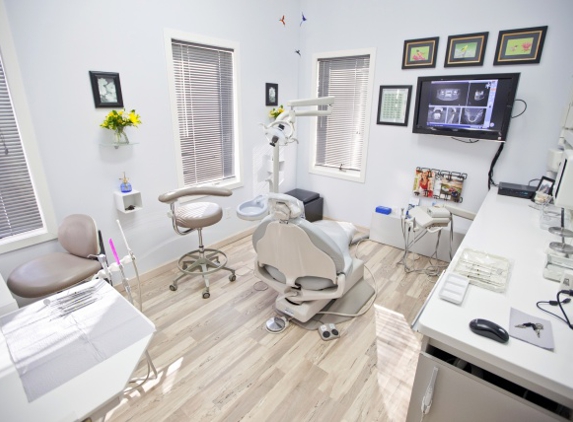 John Scovic DDS - Monroe, CT