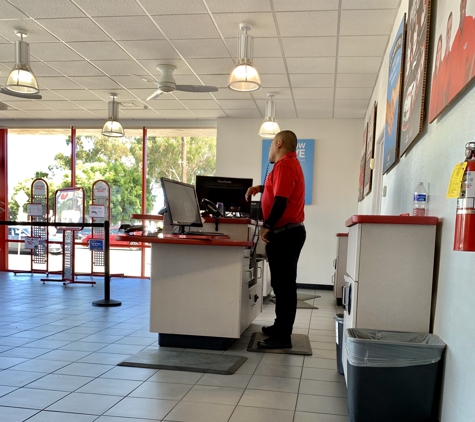 Discount Tire - San Diego, CA. 2019