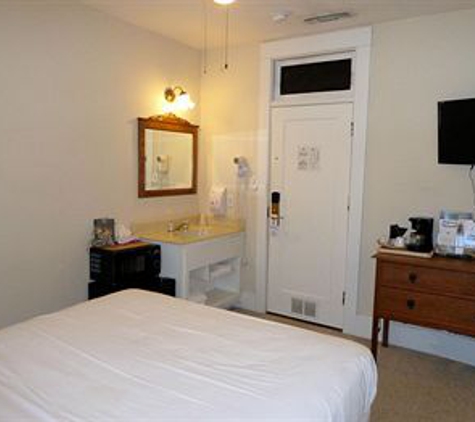 Americas Best Value Inn & Suites Royal Carriage - Jamestown, CA