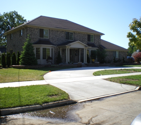 Merlino's Bushel Center Nursery - Westland, MI