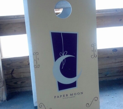 Paper Moon Vineyards - Vermilion, OH