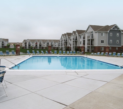 Heatherwood Apartments - Grand Blanc, MI