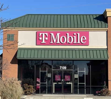 T-Mobile - Overland Park, KS