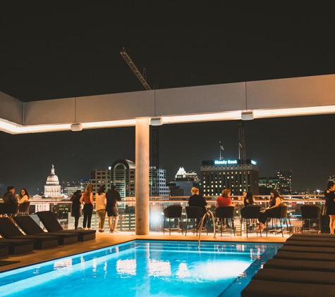 Otopia Rooftop Lounge - Austin, TX