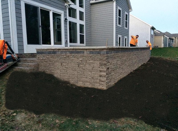 Russell Landscape Services - Columbus, OH