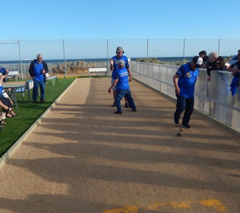 Altona Sports Club - Altona, VIC