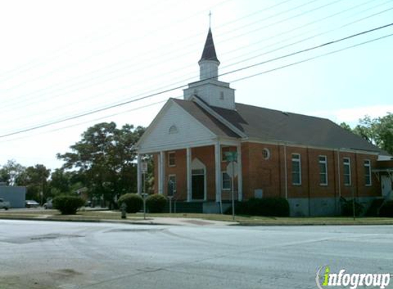 Simpson United Methodist Church - Austin, TX