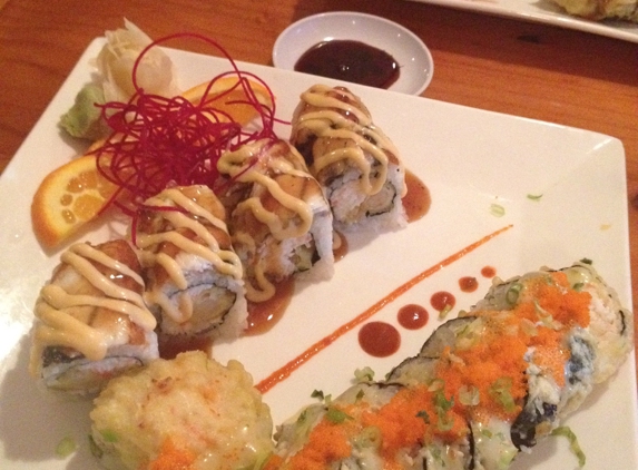 Sushi House - Roseville, CA. As delicious as it looks.