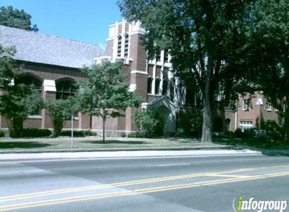 Montessori Academy of Illinois - Park Ridge, IL