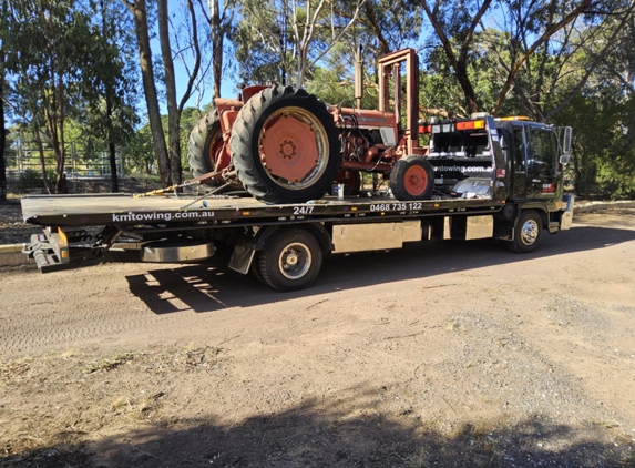 K&M Towing & Haulage - Teesdale, VIC