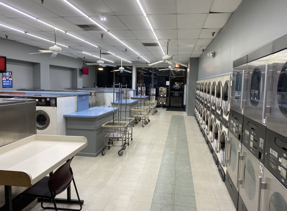 Laundry City Express - Warrenville, IL. Laundromat Servicing Naperville, IL & Warrenville, IL