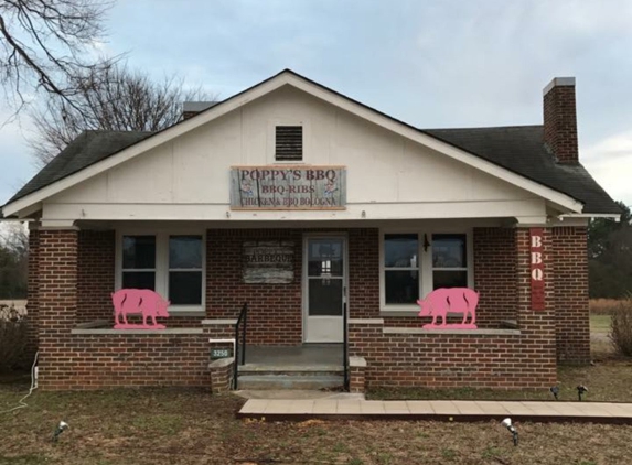 Poppy's BBQ - Crump, TN