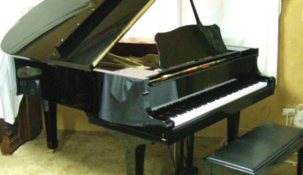 Fred Cole Piano Tuning & Repairs - Girards Hill, NSW. Played by Gurrumul in 2011