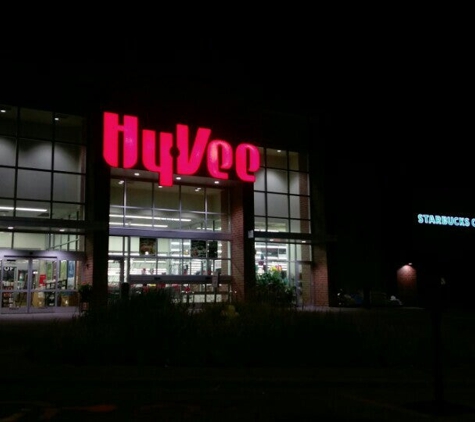 Hy-Vee Floral Shop - West Des Moines, IA