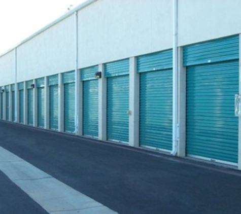 Irvine Self Storage - Irvine, CA