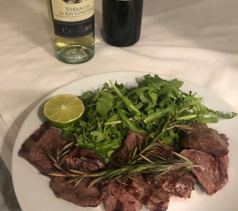 Specchio Cafe and Restaurant - Surfside, FL. Tagliata al Rosmarino e Rucola