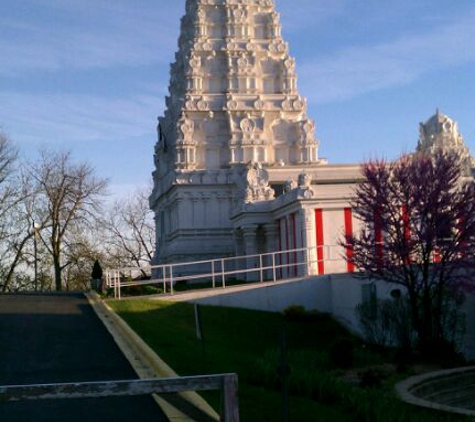 Hindu Temple of Greater Chicago - Lemont, IL