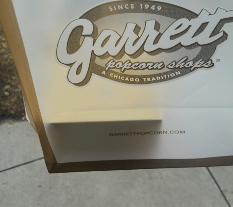 Garrett Popcorn Shops - Chicago, IL