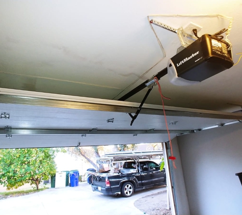 Urgent Garage Doors - Irvine, CA