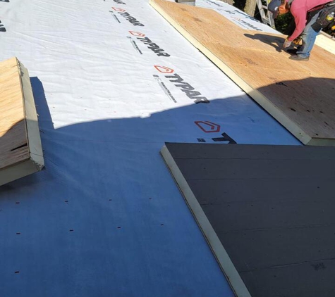 QUEVEDO ROOFING - Novato, CA