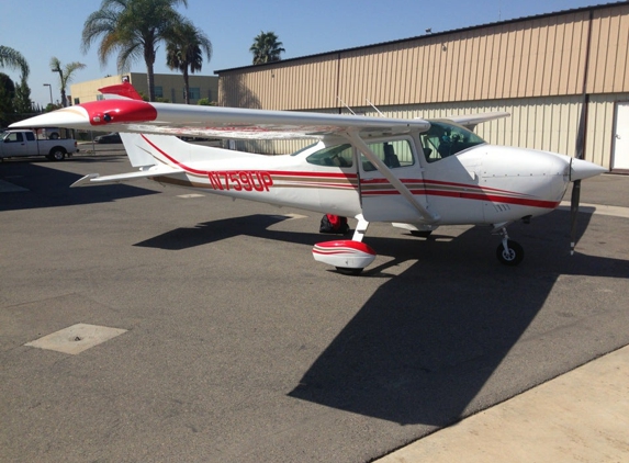 FUL - Fullerton Municipal Airport - Fullerton, CA