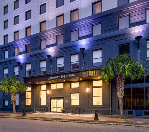 Hampton Inn & Suites New Orleans Canal St. French Quarter - New Orleans, LA