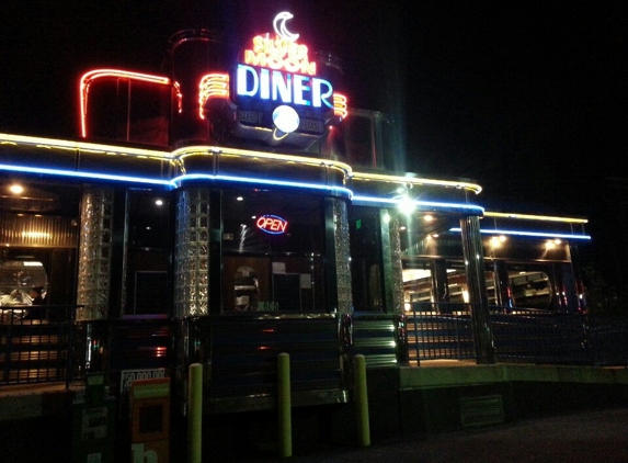 Silver Moon Diner - Middle River, MD