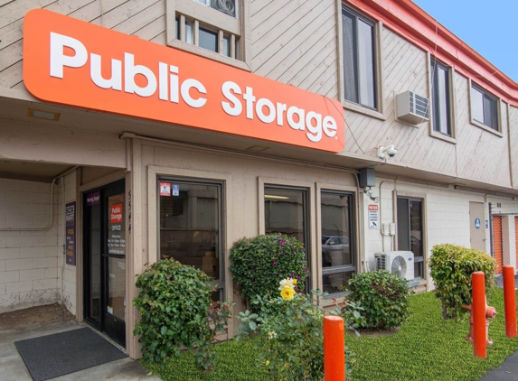 Public Storage - Los Angeles, CA