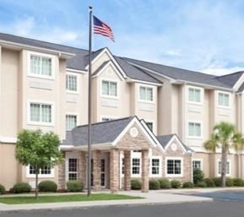 Microtel Inn & Suites by Wyndham Columbia/At Fort Jackson - Columbia, SC