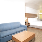 Holiday Inn Express & Suites Hesperia by IHG