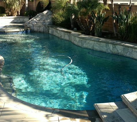 Living Waters Pool Service - Chino, CA