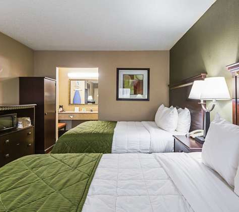 Quality Inn & Suites Greenville - Haywood Mall - Greenville, SC