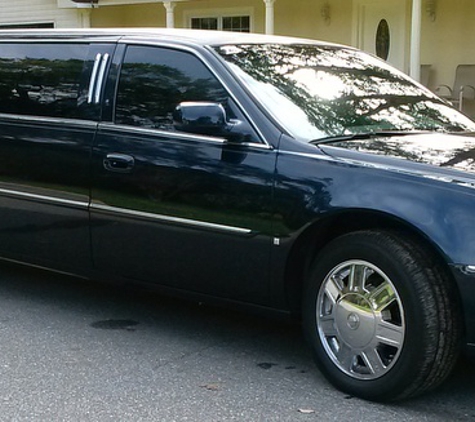 Hi-Class Limousine - Lake Mary, FL