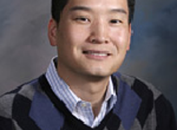 Dr. Thomas H Oh, MD - Naperville, IL