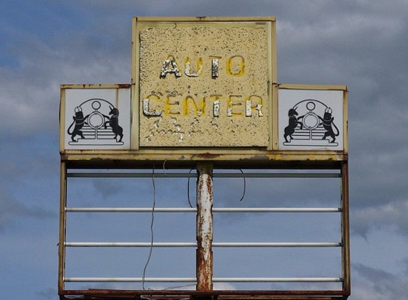 Thrifty Airport Parking - Portland, OR