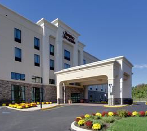 Hampton Inn & Suites Philadelphia/Bensalem - Bensalem, PA