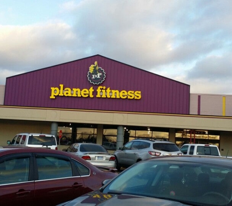 Planet Fitness - Southgate, MI